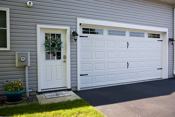 24/7 Emergency Garage Door Panel Replacement experts in East Flat Rock, NC